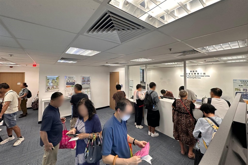 不少業主趕於首輪早鳥計劃截止前登記。何永賢fb 不少業主趕於首輪早鳥計劃截止前登記。何永賢fb