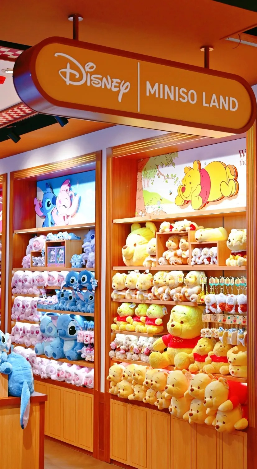MINISO LAND︰3層高旗艦店集逾百IP精品