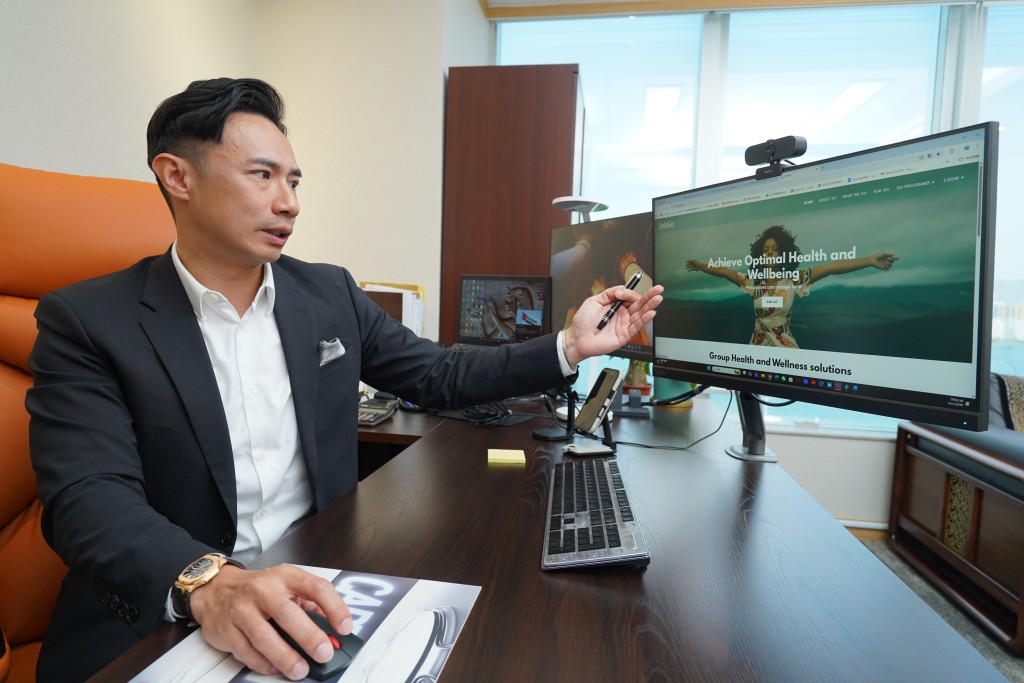 在港上市的北大資源（618）亦主動求變，由過往主要在青島、杭州及重慶等13個城市發展房地產業務，轉向佈局醫療健康，發展以AI驅動的預防性健康管理。