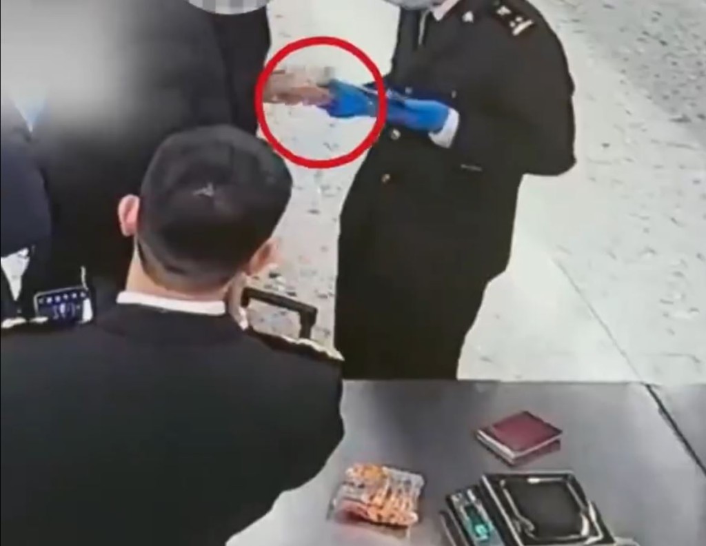 西九龍站有男子進入內地時被揭在羽絨服內攜197支減肥針，企圖過關。海關發布