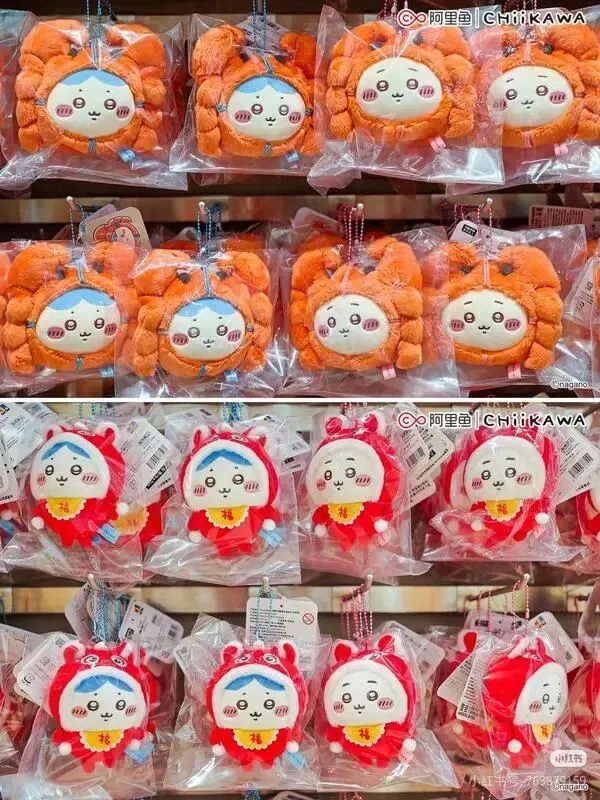 上海限定大閘蟹毛絨掛件，大受歡迎。