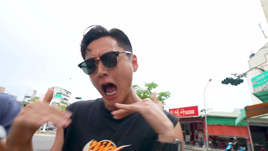 張振朗以Beatbox為接下來的創意美食介紹拉開序幕。 張振朗以Beatbox為接下來的創意美食介紹拉開序幕。