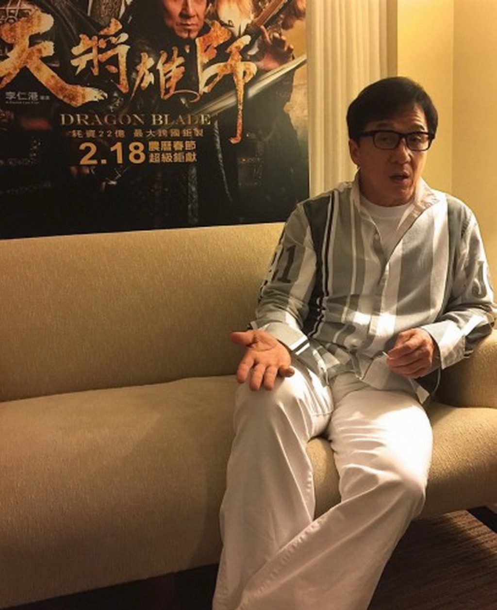 成龍直言對兒子的行為感到憤怒、震驚、痛心及羞愧。 成龍直言對兒子的行為感到憤怒、震驚、痛心及羞愧。