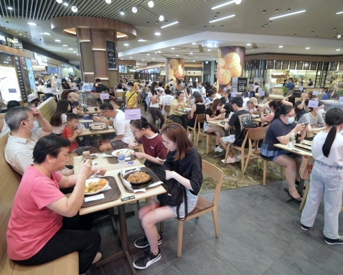 飲食業的業務收益現時動向指數下跌。資料圖片