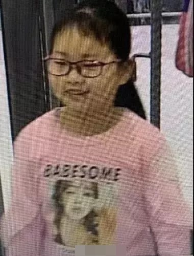 搜救隊昨日發現女童的遺體。網圖