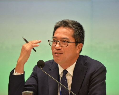 黃偉綸指新補償安置措施料需1.4億元。
