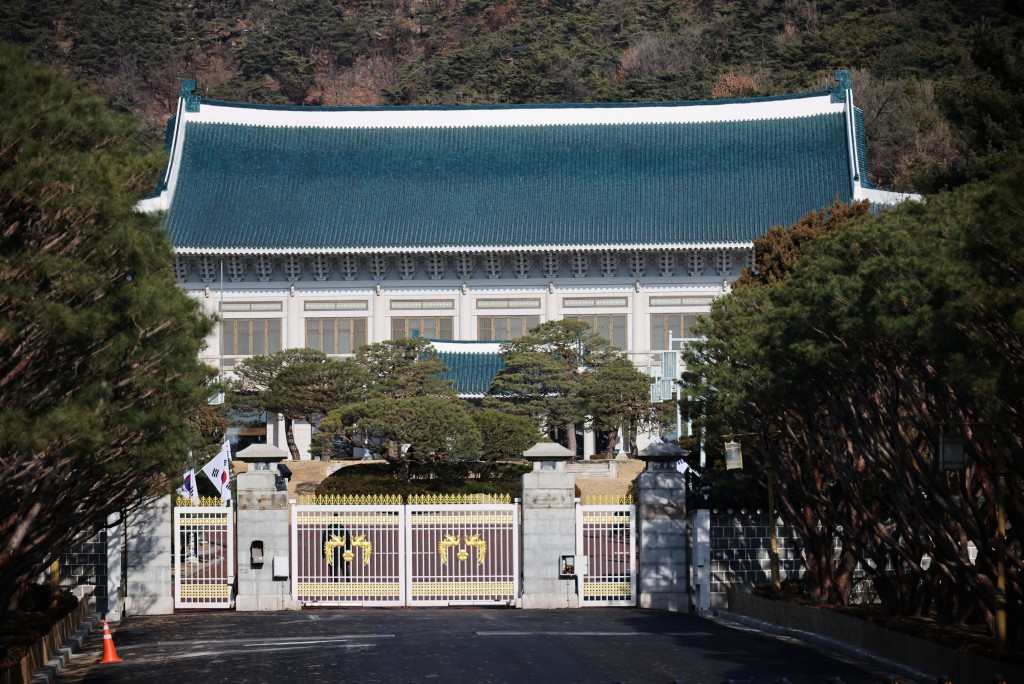 青瓦台。 路透社