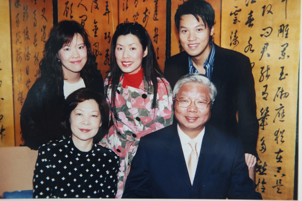 王賢德指，父親王忠桐與胞姊王賢慧過去二十多年已多次為其「子債父還」，無奈王賢誌變本加厲。