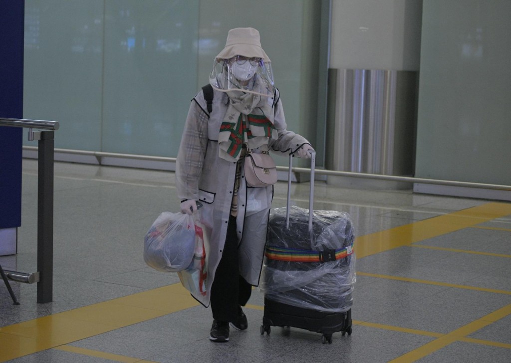 滯留湖北的港人陸續到達。