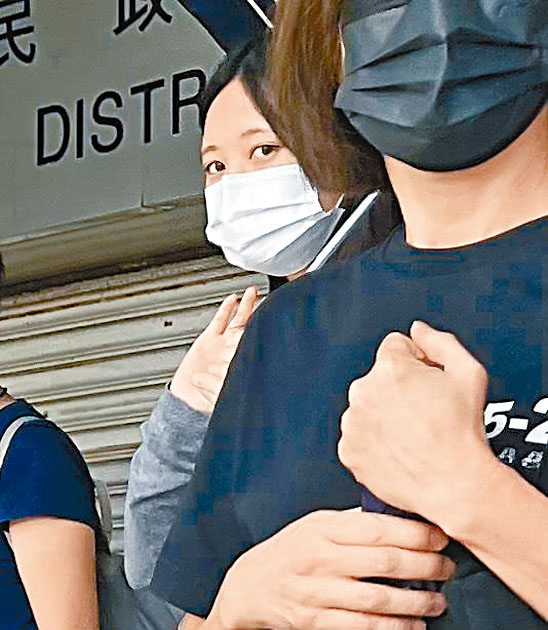第一及第二被告否認控罪。