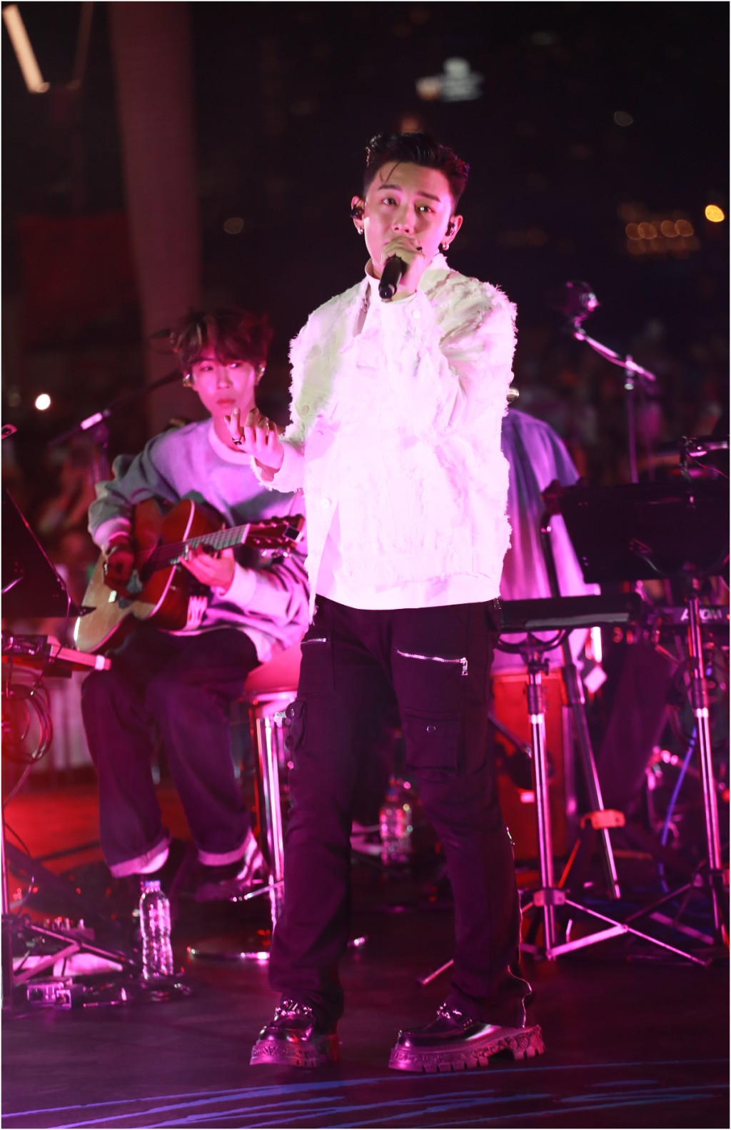 MC昨晚在文化中心舉行演唱會。