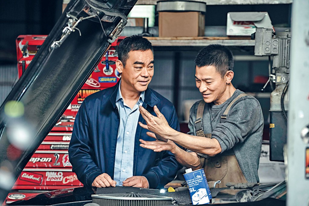青雲、華仔已有18年未合作過,依然默契十足,鏡頭後雞啄唔斷。