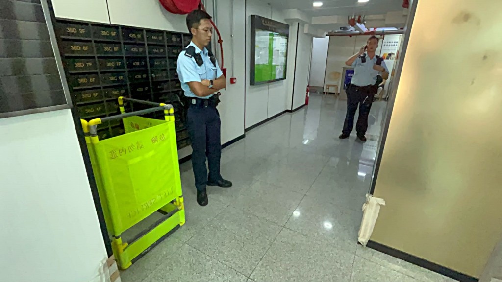 警方封鎖現場調查。楊偉亨攝 警方封鎖現場調查。楊偉亨攝