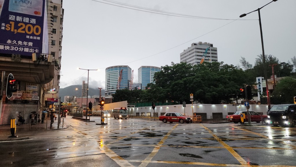黎志偉攝