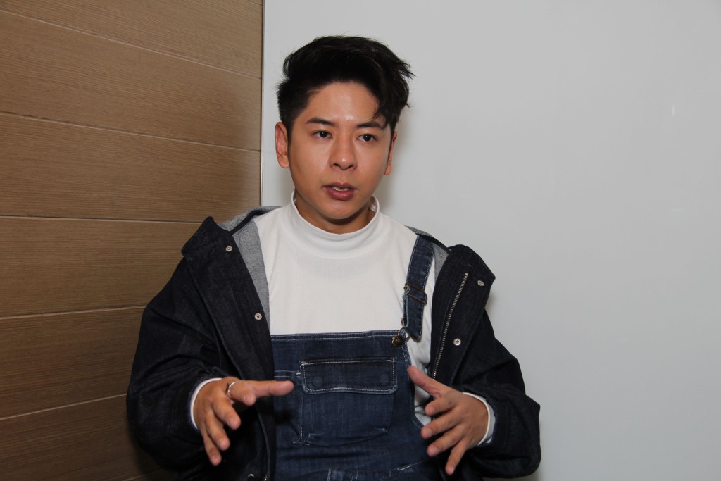 溫室成長許廷鏗提及昔日喺TVB嘅日子,對頻頻曝光同人氣習以為常,之後唔識面對真實社會。