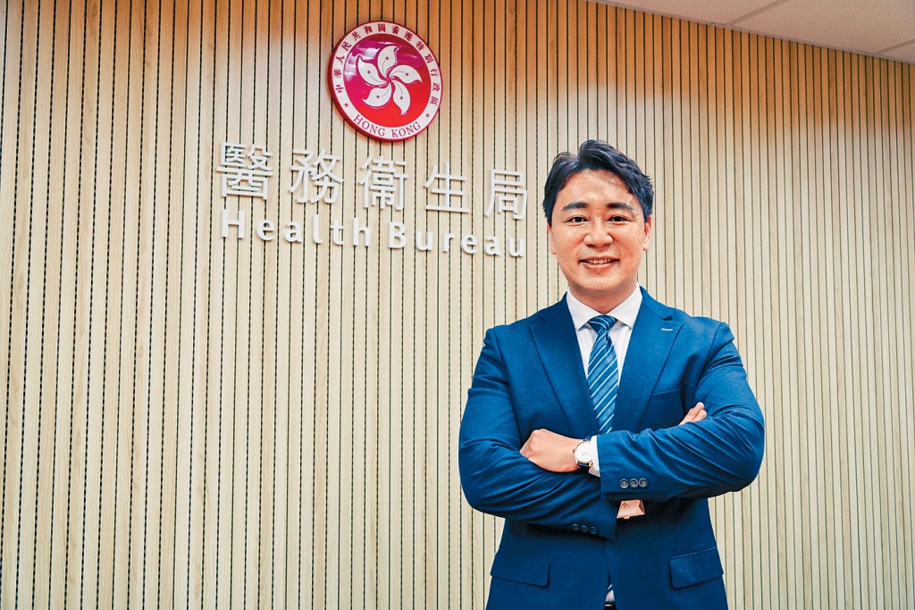 鍾志豪指，期望《中醫藥發展藍圖》兼備前瞻性和操作性，活用香港優勢助中醫藥走向國際。