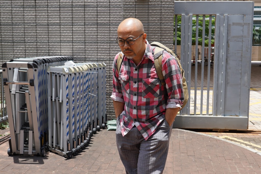 死難者家屬。葉偉豪攝 死難者家屬。葉偉豪攝