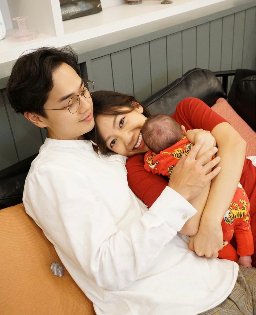 兩夫妻有子萬事足。
