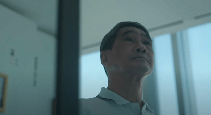 鄧竟成。