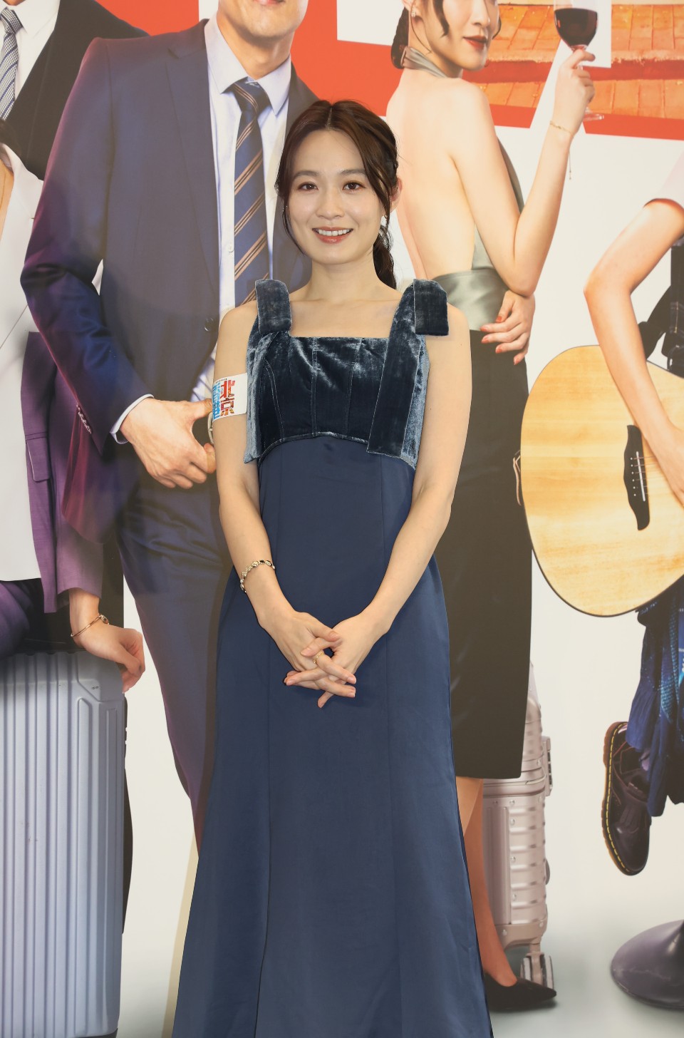 蔡洁在剧中介入陈展鹏与吴若希的婚姻。