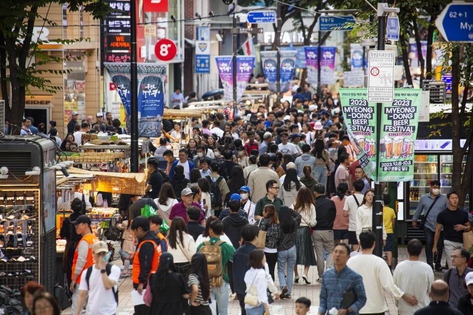 南韓首爾有男子報案5.8萬次，被警方逮捕。韓國觀光公社