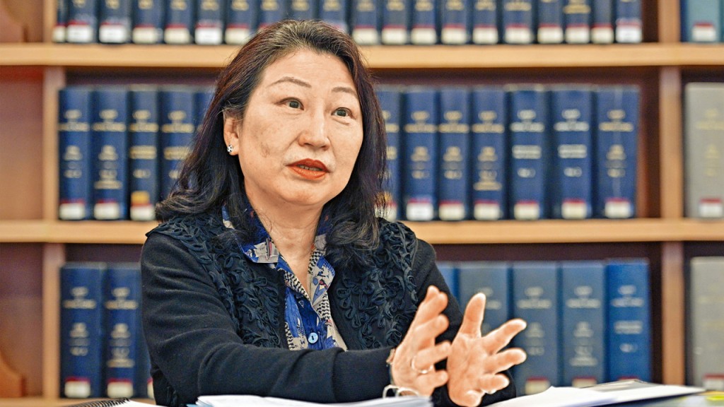 鄭若驊。資料圖片
