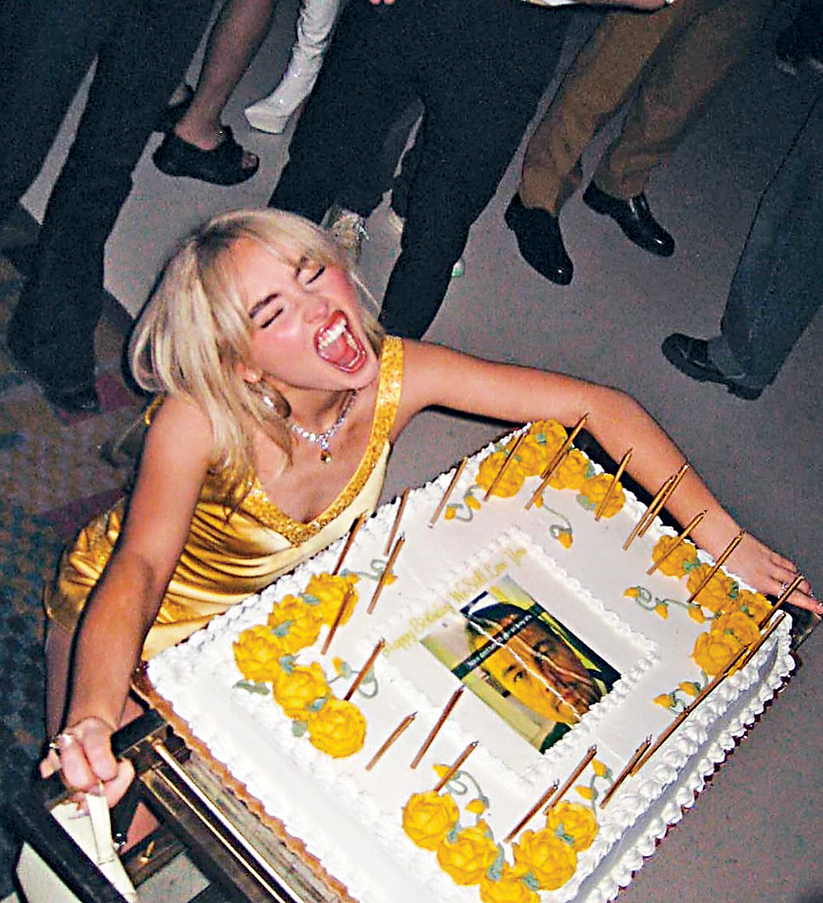 Sabrina趁25歲生日，抽水寸里安納度的女友都不超過25歲。