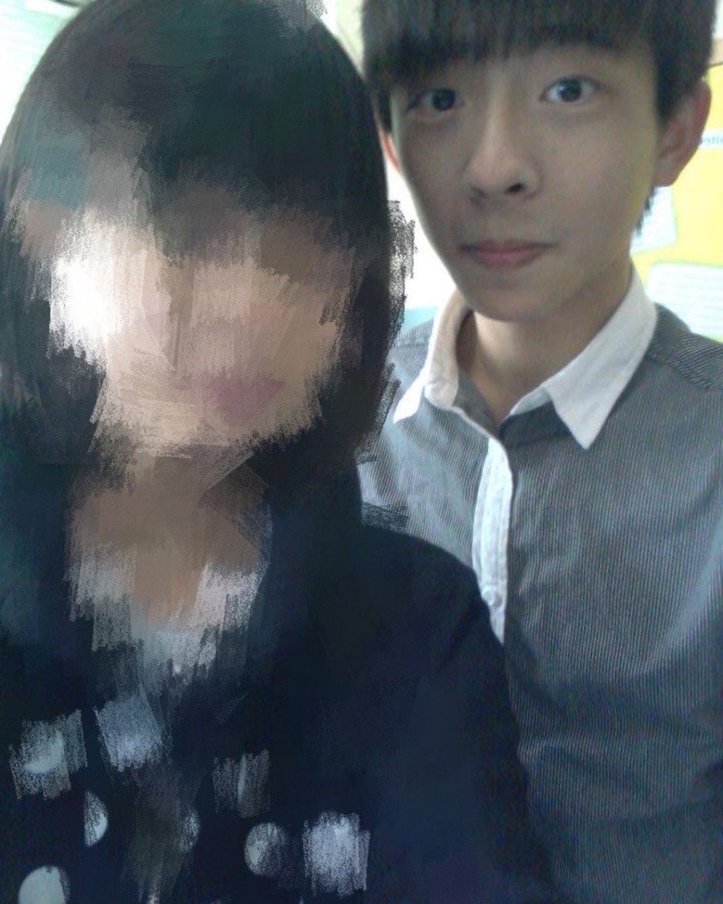 读书时期有好多花名,其中一个叫「男神安」。