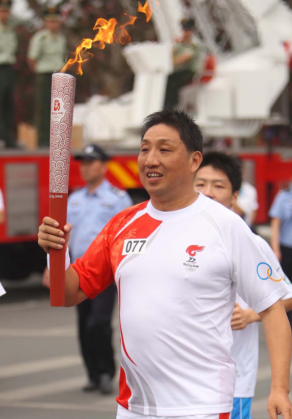 柳大华曾被选为2008年北京奥运火炬手。 新华社