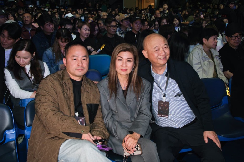 是晚演出吸引到樂易玲等欣賞。 是晚演出吸引到樂易玲等欣賞。