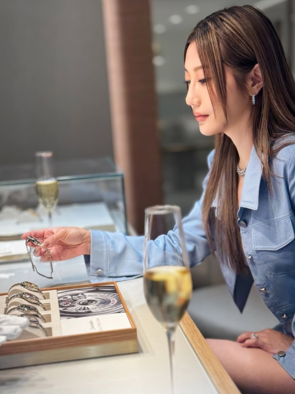 支嚳儀近日於IG再騷美照,展現上流品味生活。 支嚳儀近日於IG再騷美照,展現上流品味生活。