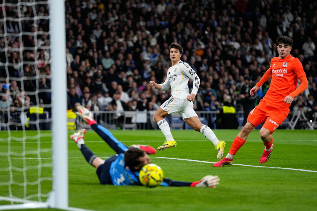 皇家馬德里4:1皇家蘇斯達。美聯社 皇家馬德里4:1皇家蘇斯達。美聯社