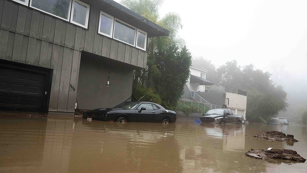 美国加州持续受太平洋风暴吹袭，累计造成17人死亡。AP