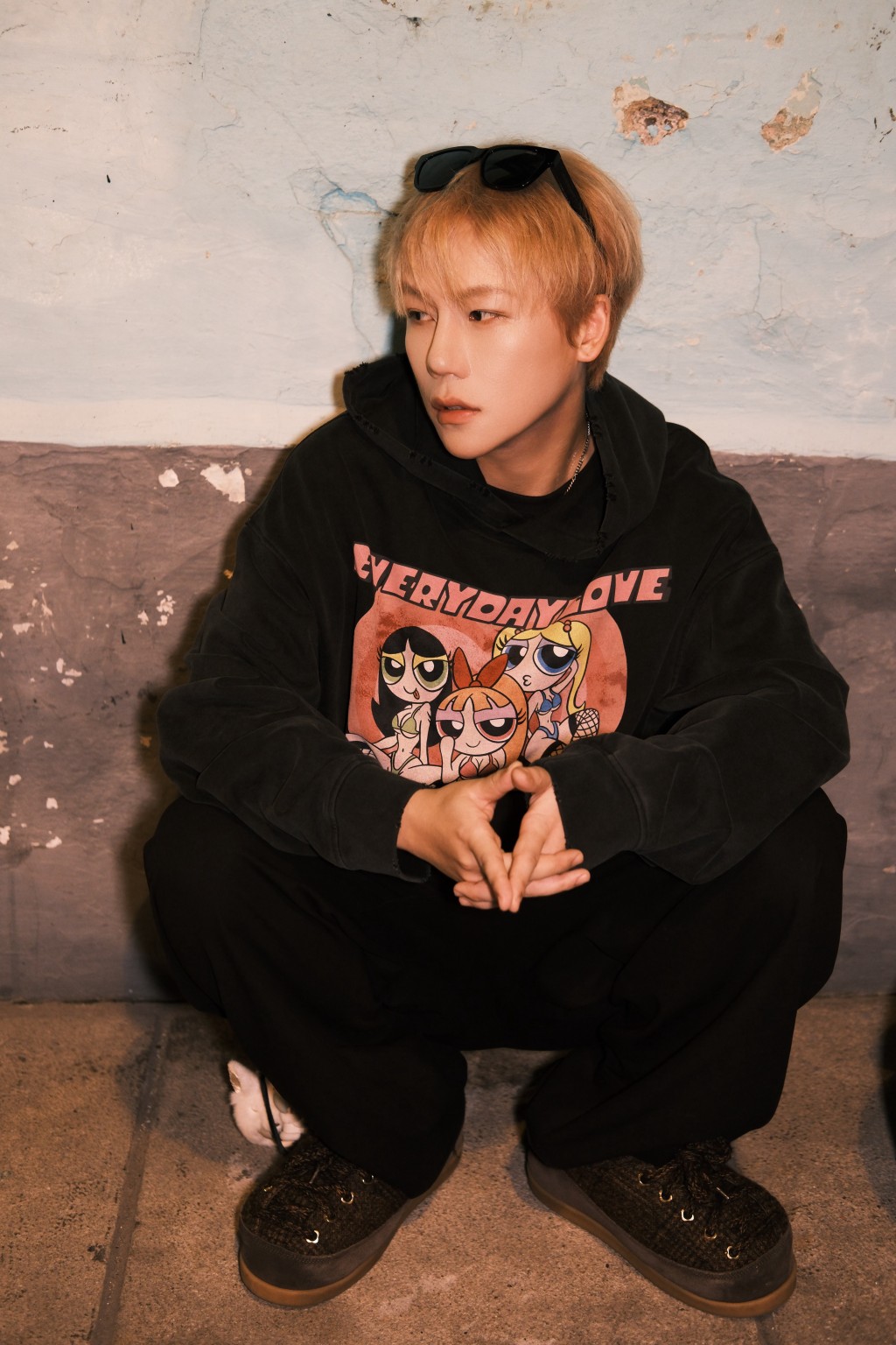 刘维曾来香港参加歌唱比赛获奖。微博