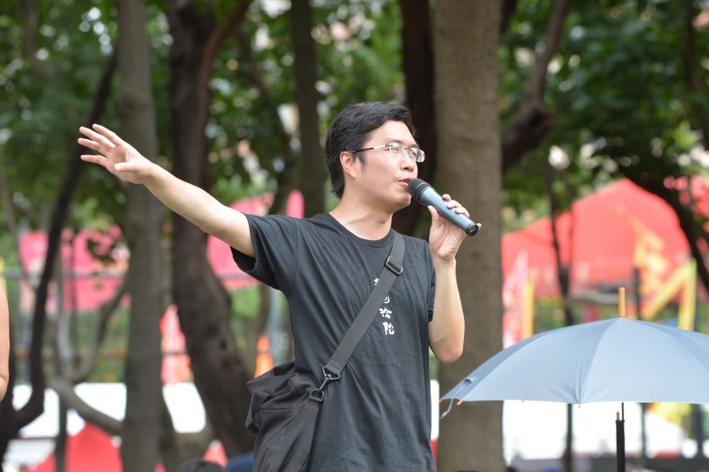 區諾軒指,參與遊行的市民應於維園草坪或銅鑼灣希慎廣場外加入隊伍。
