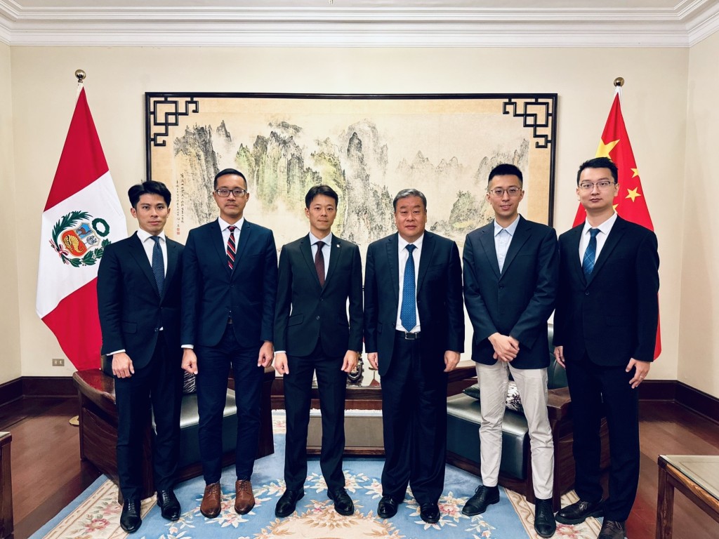 廉署人員前往中國駐秘魯大使館拜訪宋揚大使。