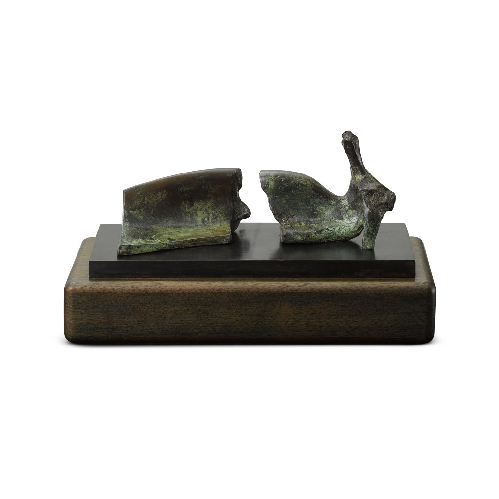 《殘破人像》銅雕， 1975年構思，版數8/9，（11.4×21.3×11.2cm/包括底座），