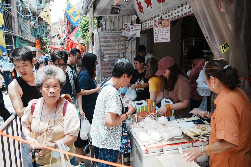 老字號「郭錦記餅店」。汪旭峰攝 老字號「郭錦記餅店」。汪旭峰攝