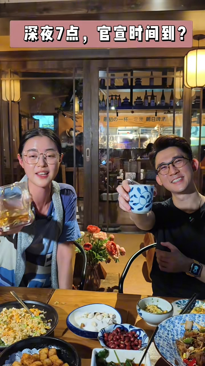 李兴华比以前靓仔。 李兴华比以前靓仔。