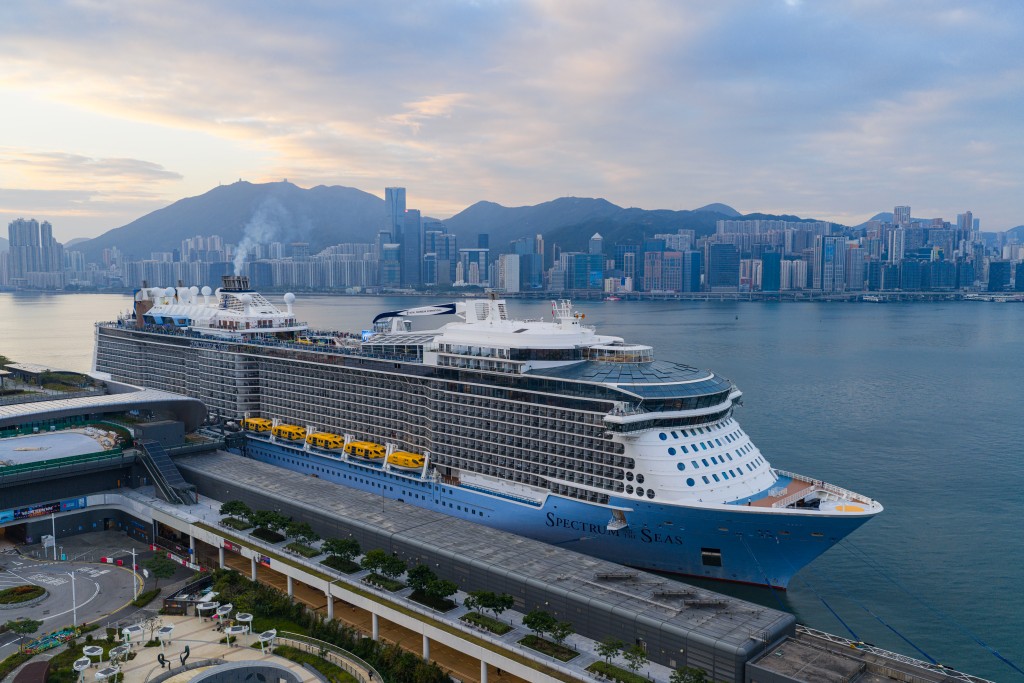 本港11月迎9個國際郵輪品牌，共10郵輪訪港。旅發局圖片