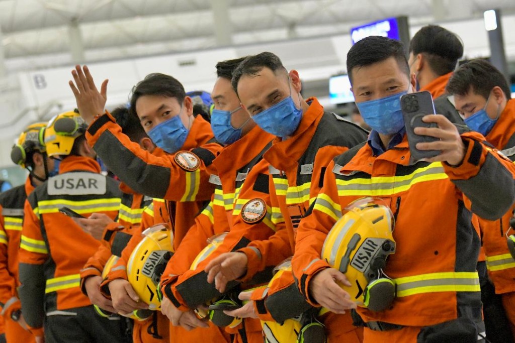 部份救援人员2008年曾参与四川地震的搜救工作。