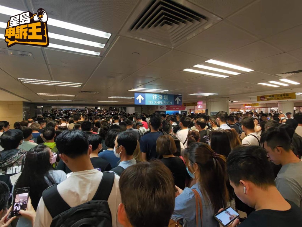 每逢长假期，不少香港人喜欢到内地旅游。