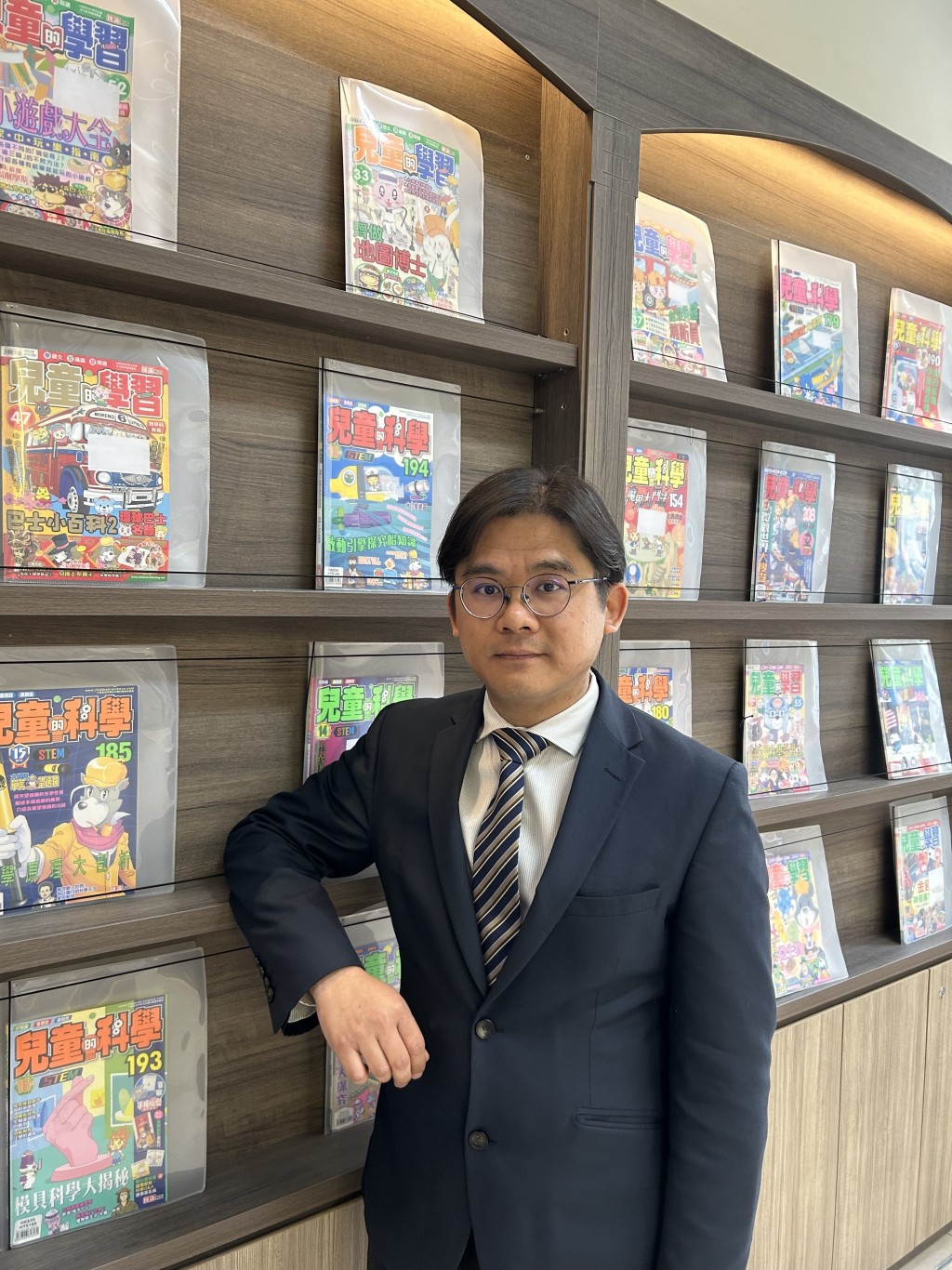 佛教林炳炎紀念學校許定國校長(圖片來源:受訪者提供) 佛教林炳炎紀念學校許定國校長(圖片來源:受訪者提供)