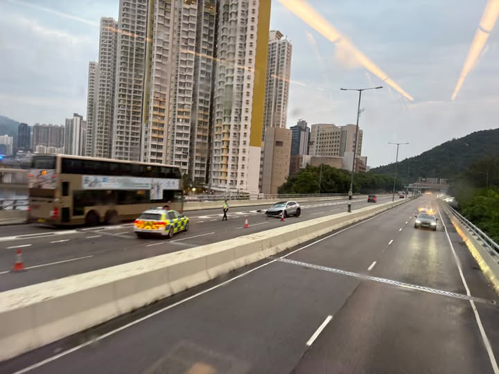 fb馬路的事 (即時交通資訊台)圖片 fb馬路的事 (即時交通資訊台)圖片