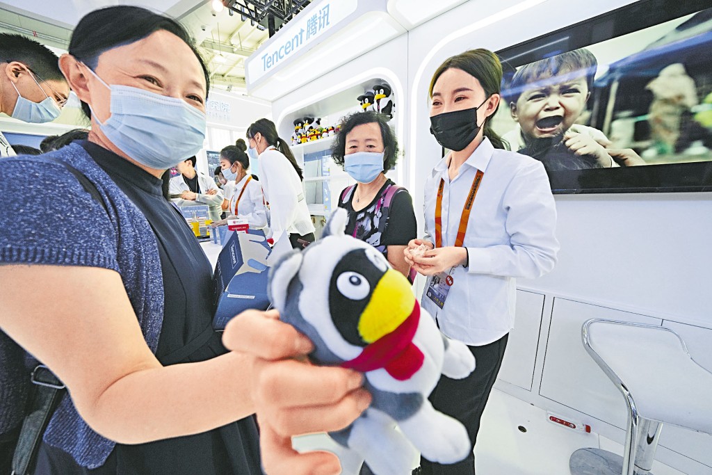 在胡潤中國500強榜單中，騰訊仍居首位。