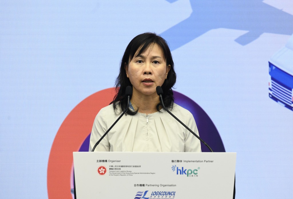 陳美寶表示，面對數碼化浪潮席捲全球、電子商貿崛起，香港物流業界必須與時並進，透過科技創新。何君健攝