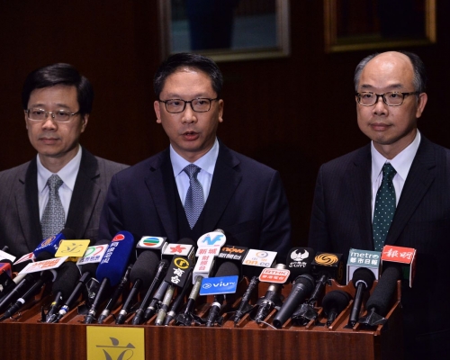 袁國強指不排除在動議通過前啟動三步走程序。