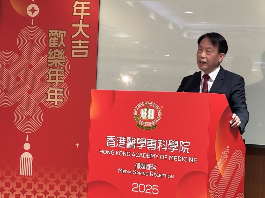 香港医学专科学院新任主席李锦滔。脱芷晴摄
