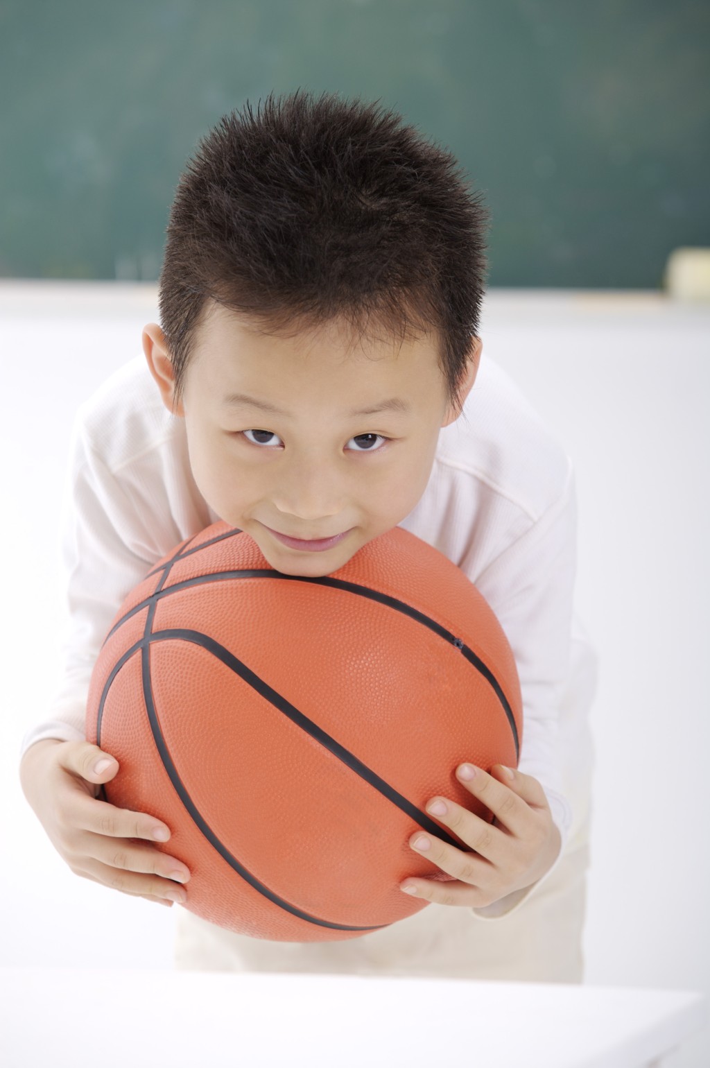 兒童及青少年體適能導師Hani表示,無論孩子是否有協調不良情況,多參與不同運動均有助逐步提升協調能力。 兒童及青少年體適能導師Hani表示,無論孩子是否有協調不良情況,多參與不同運動均有助逐步提升協調能力。