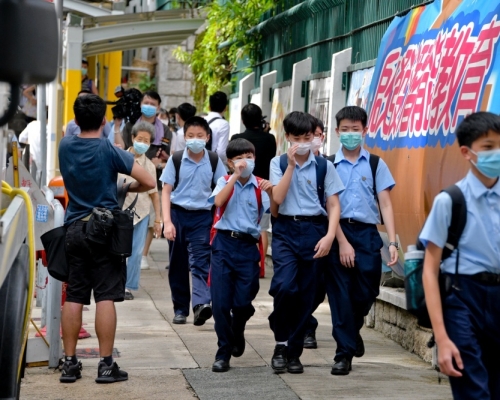 全港学校因应疫情「开学不返校」，将继续采用网上教学。资料图片